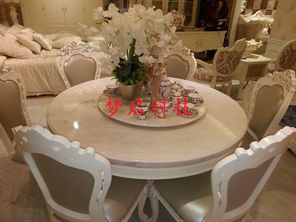 欧美时尚圆餐桌